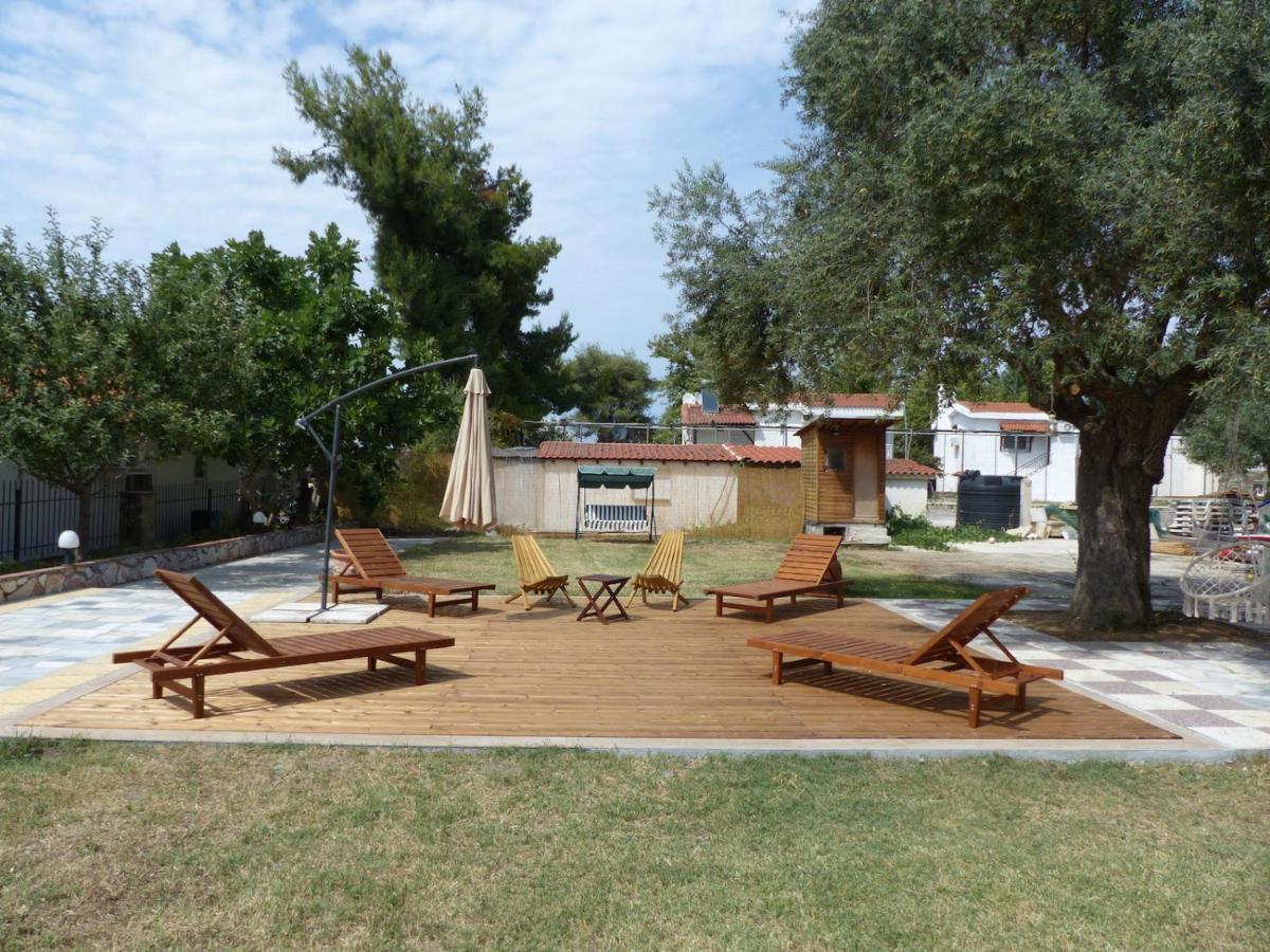 Makis Nest Apart-Hotel Vourvourou Exterior photo