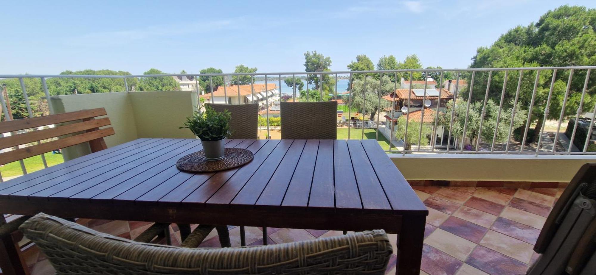 Makis Nest Apart-Hotel Vourvourou Exterior photo